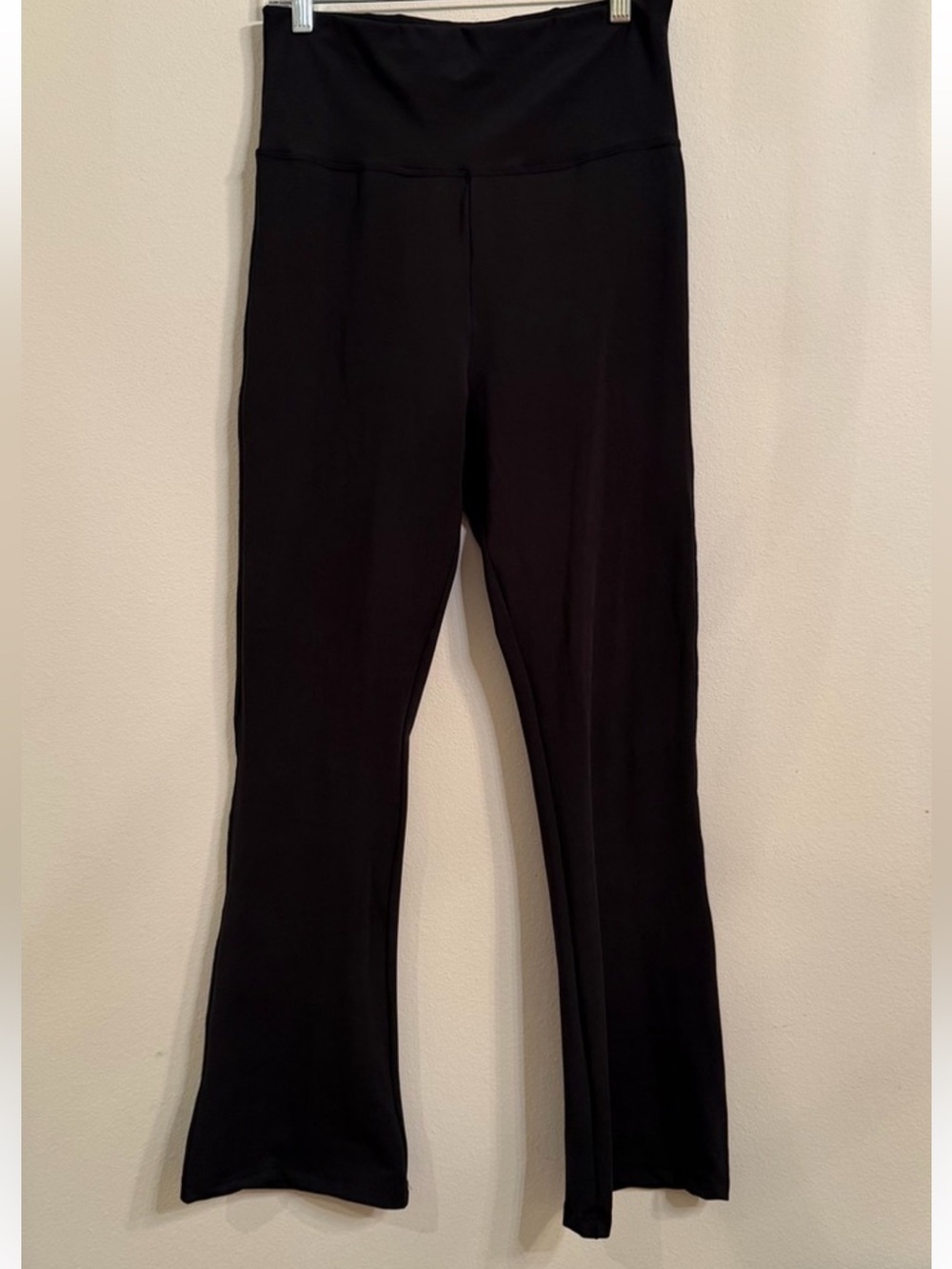 ALO Yoga Black Boot-Cut Stretch Pants